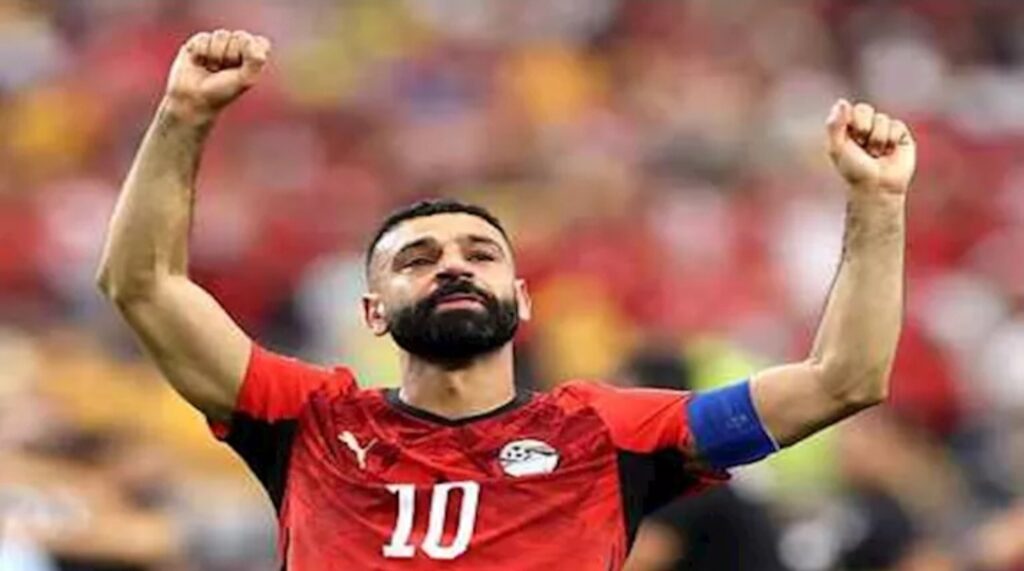 صلاح يتحدى مارتينيز في موقعة المونديال.. أرقام مميزة تمنح قائد مصر أفضلية قبل مواجهة الأرجنتين