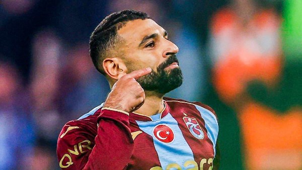 طرابزون سبور يحقق فوزه الرابع على التوالي بمشاركة محمد صلاح